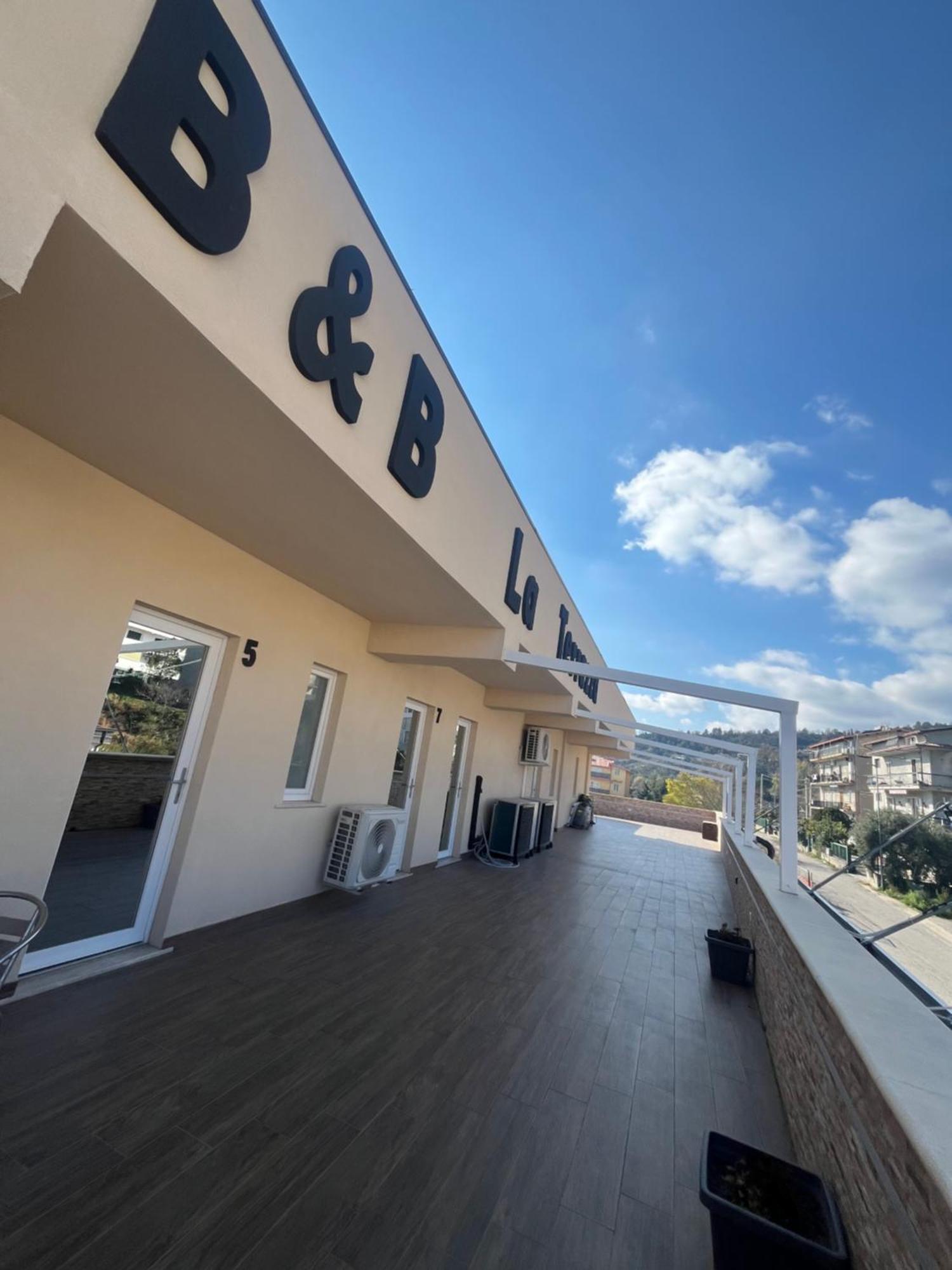 B&B La Terrazza Polifrone Cotronei Dış mekan fotoğraf