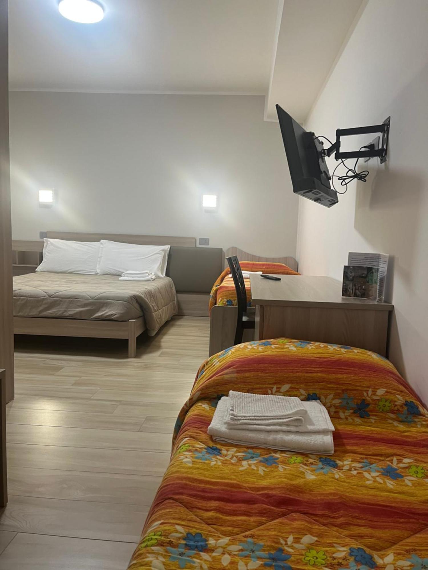 B&B La Terrazza Polifrone Cotronei Dış mekan fotoğraf